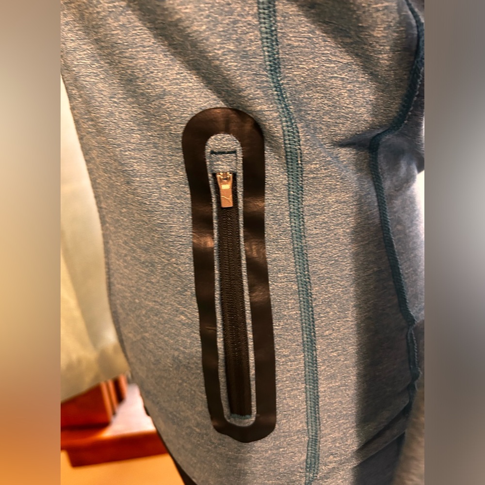 Puma track jacket - Picture 6 of 11